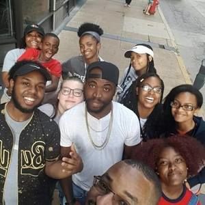 Meet your Posher, Louis